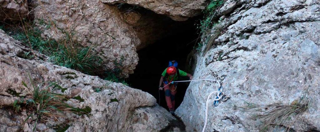 barranquismo montserrat barcelona barrancos secos barranco clot de la sajolida